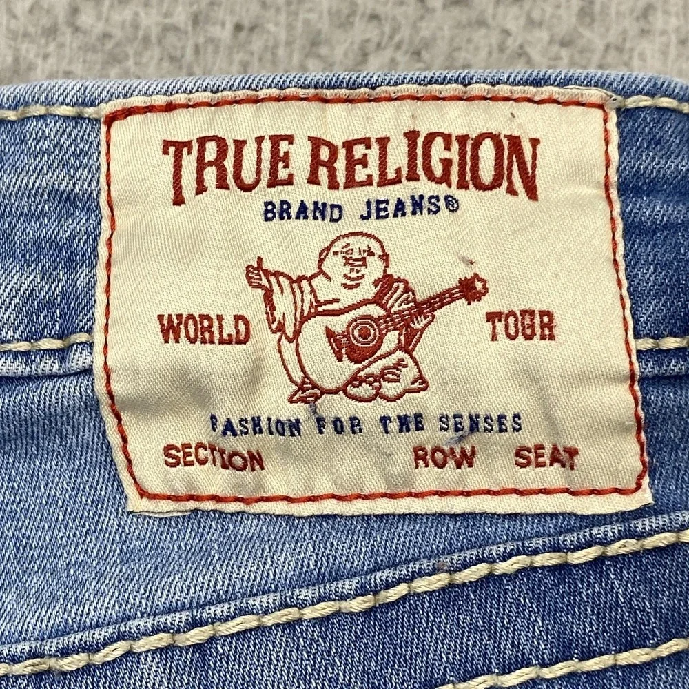 True Religion Shorts Womens 26 Riley Knee Length Denim Cuffed Distressed